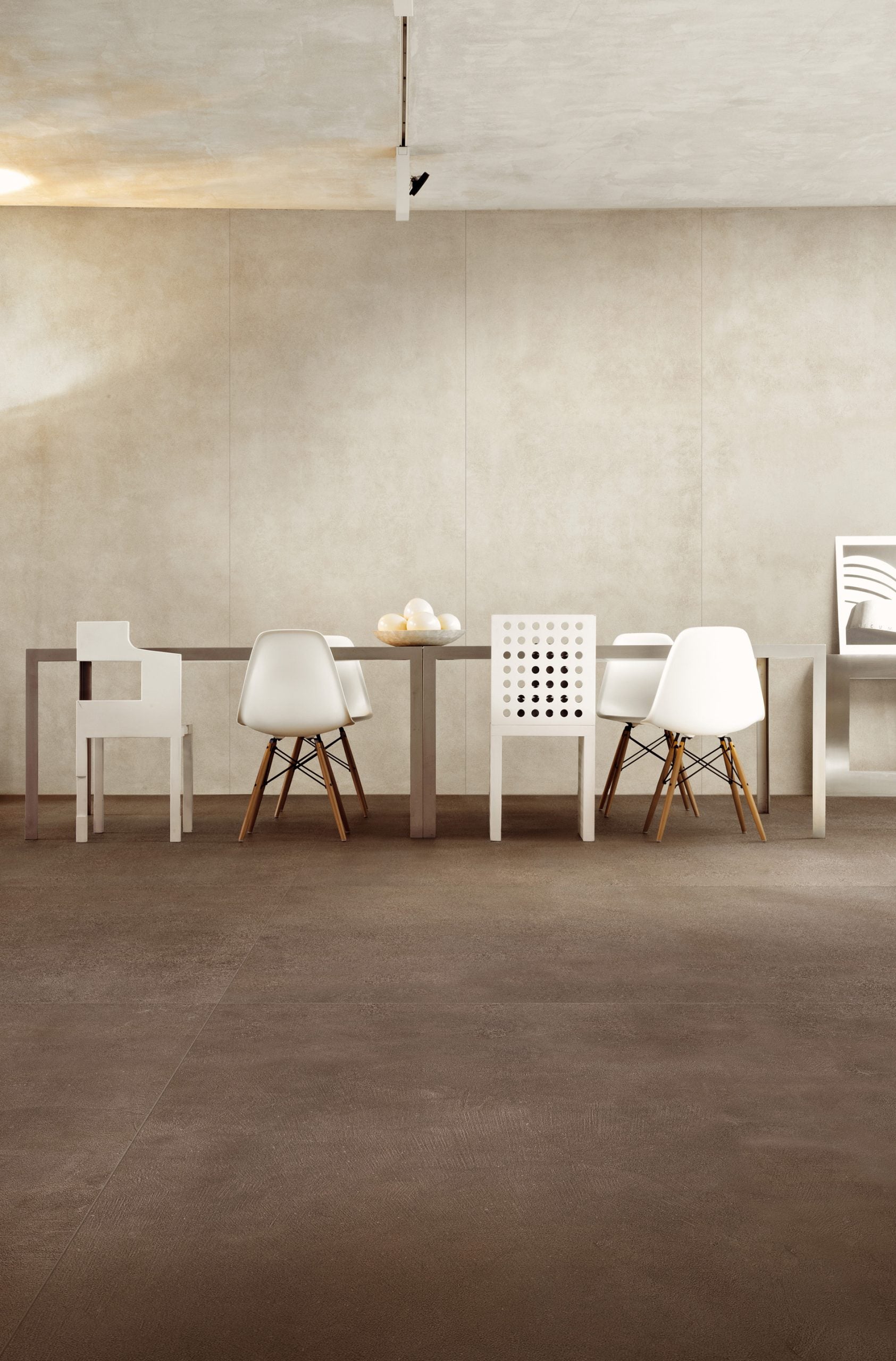 INDUSTRIAL IVORY – PORCELAIN