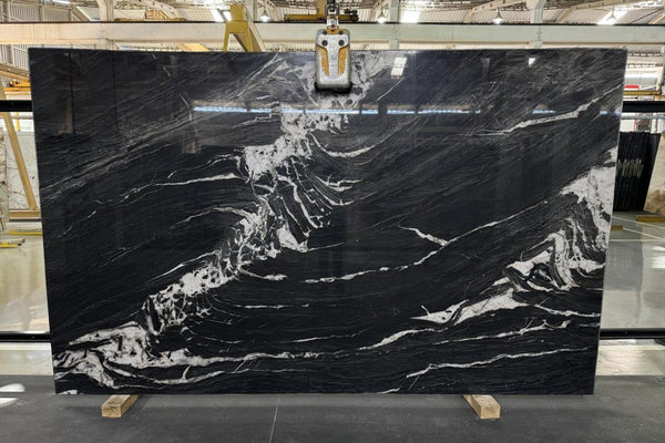 Buy Reliance Surfaces CRYSTAL NOIR – QUARTZITE from ExpressKBF - 83116215