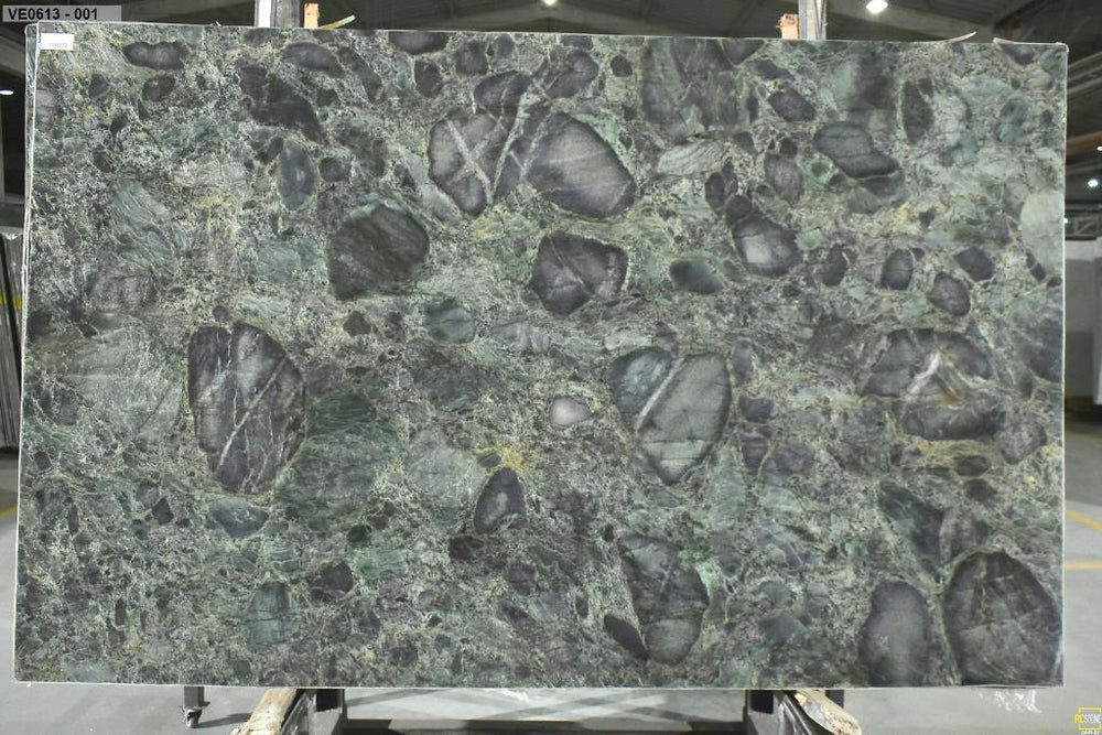 Buy Reliance Surfaces EMERALD GREEN – QUARTZITE from ExpressKBF - 31234680