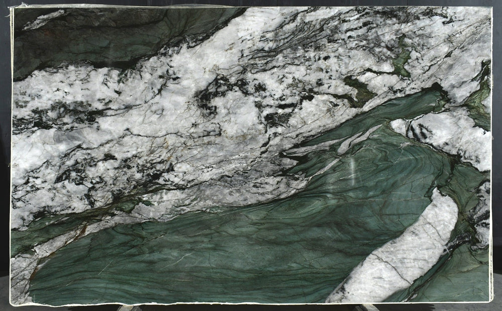 Buy Reliance Surfaces GREEN STAR – QUARTZITE from ExpressKBF - 19280371