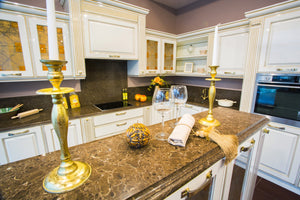 Dark Emparador BQ8560