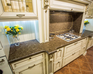 Dark Emparador BQ8560