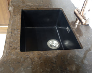 Titanium Brown BQ9360