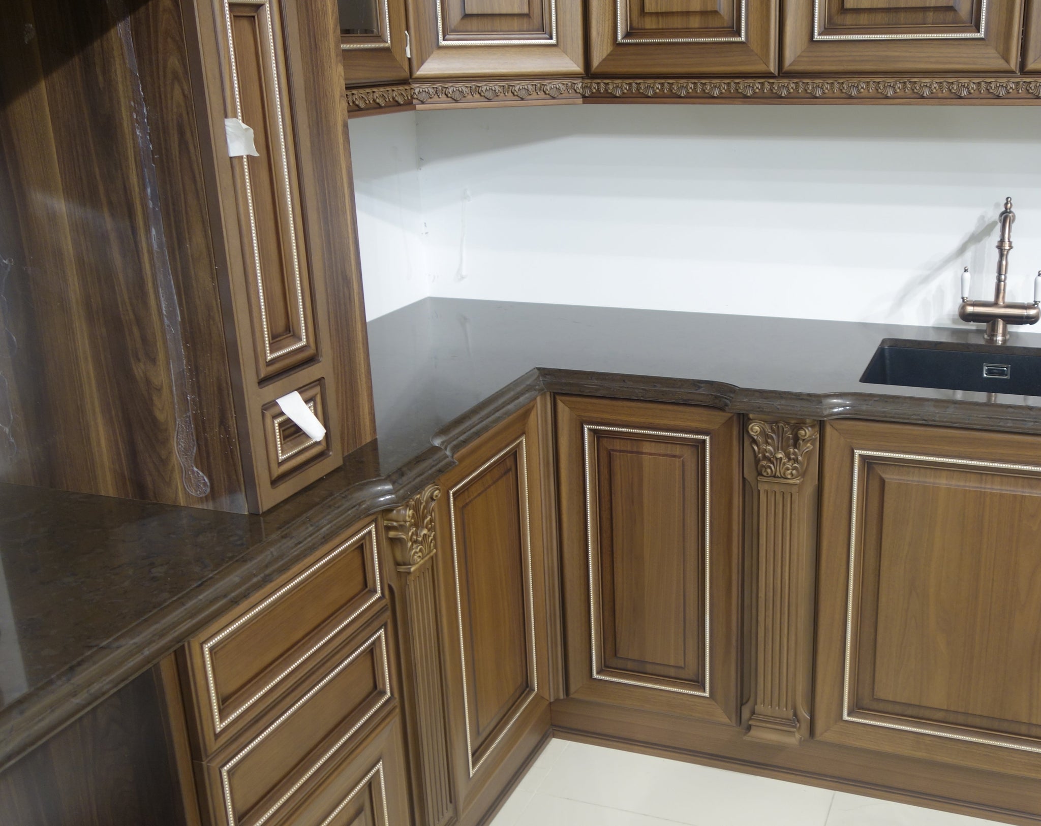 Titanium Brown BQ9360