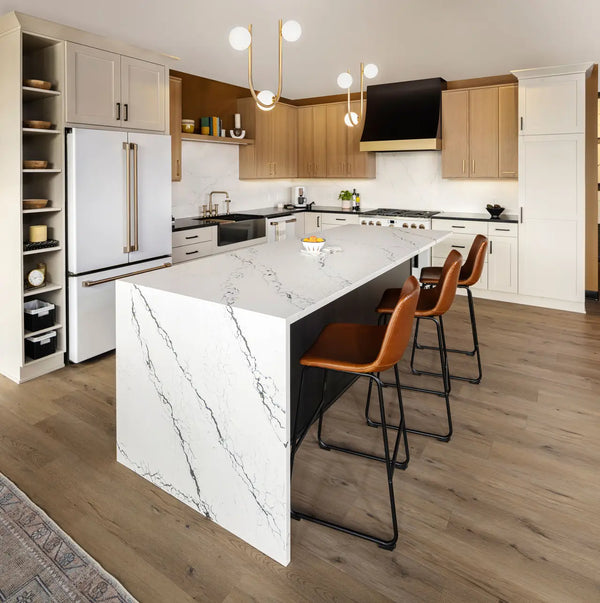 Buy Cambria Inverness Platinum™ Quartz Sample from ExpressKBF - 88356354