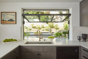 Buy Cambria Ironsbridge® Quartz Sample from ExpressKBF - 47830042